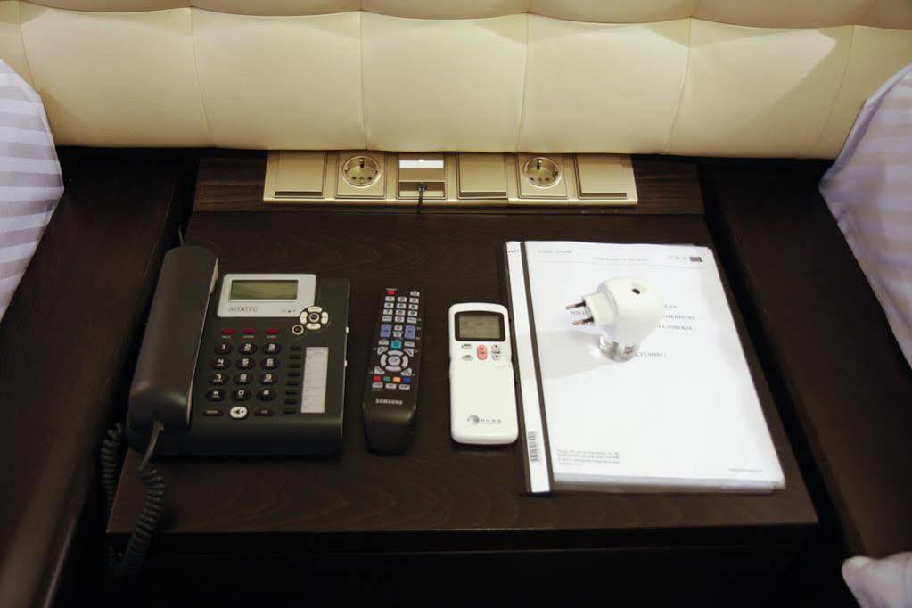 Hotel Anna Junior Targu Jiu Bilik gambar